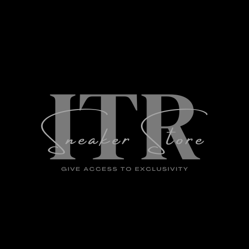 ITRSNEAKERSTORE logo