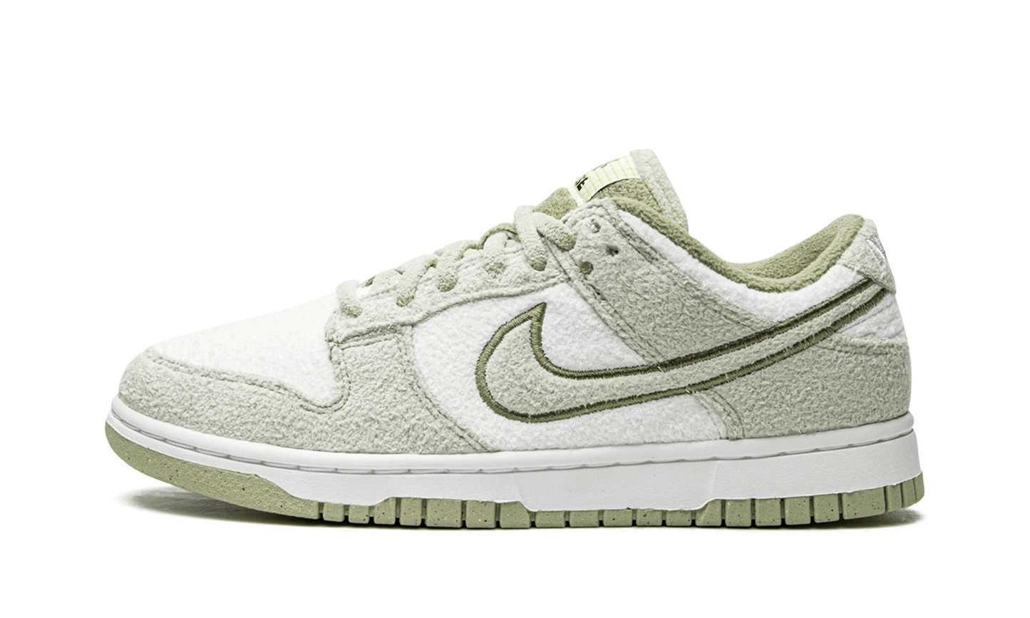 Dunk Low SE Fleece Green