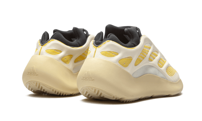 Yeezy off white sales jaune